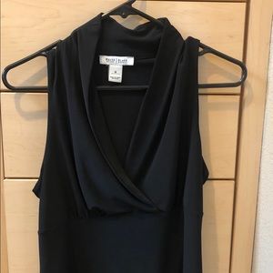 WHBM BLACK BLOUSE V NECK SLEEVELESS. NWOT.